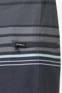 Boy's Hyperfreak Heat Stripe 17