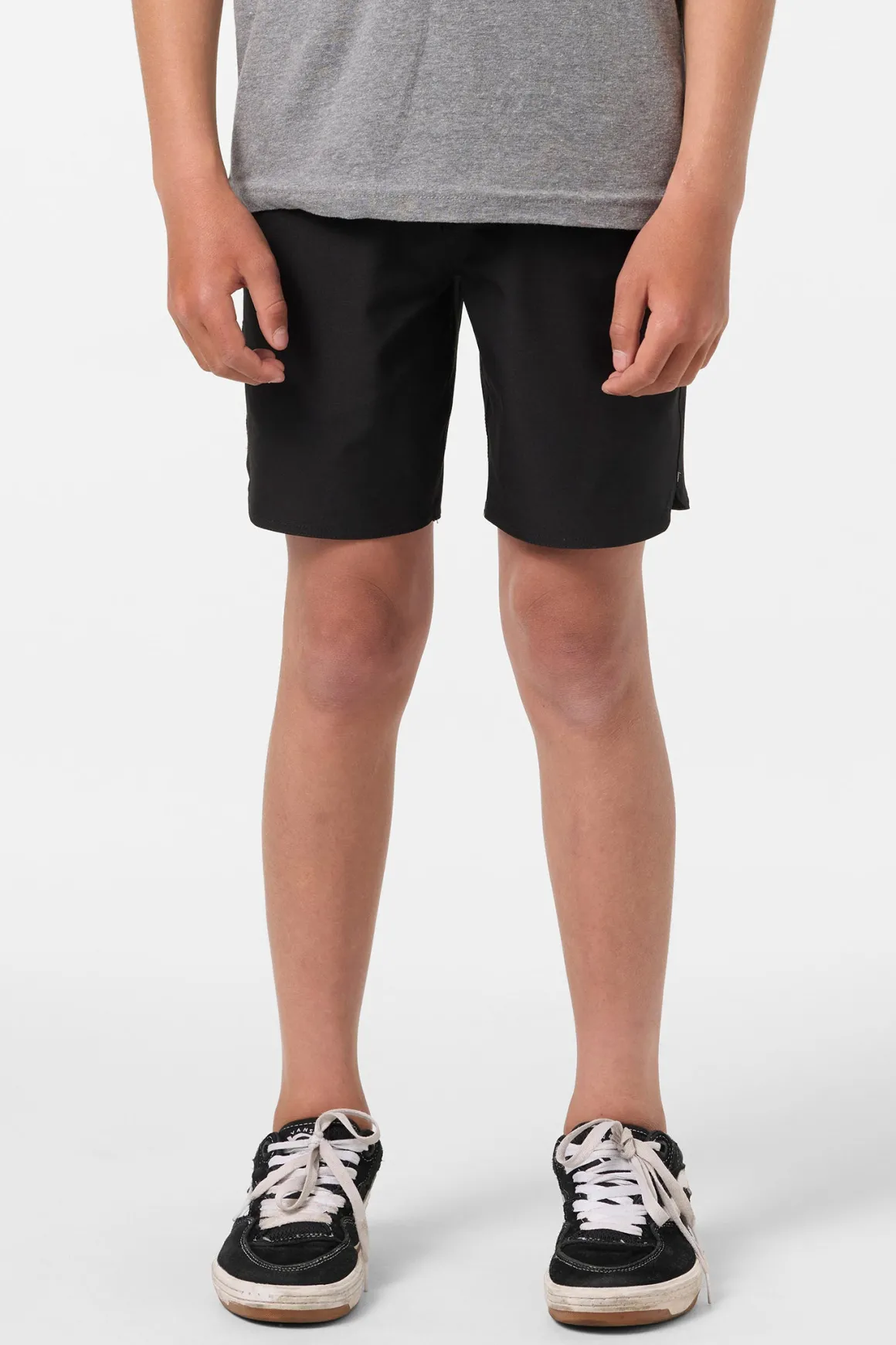 Boy's Utility Scallop Hybrid 16" Hybrid Shorts - Black | O'Neill