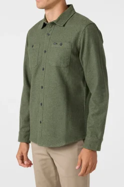 Breakwater Solid Flannel Standard Fit Long Sleeve Shirt - Dark Olive | O'Neill