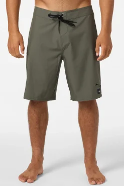 Hyperfreak Heat Solid Hawaii 20" Boardshorts - Army | O'Neill