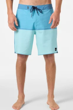 Hyperfreak Mysto Block Scallop 19" Boardshorts - Canal Blue | O'Neill