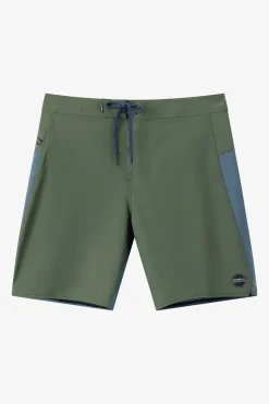 Hyperfreak TRVLR Tech Enduro 19" Boardshorts