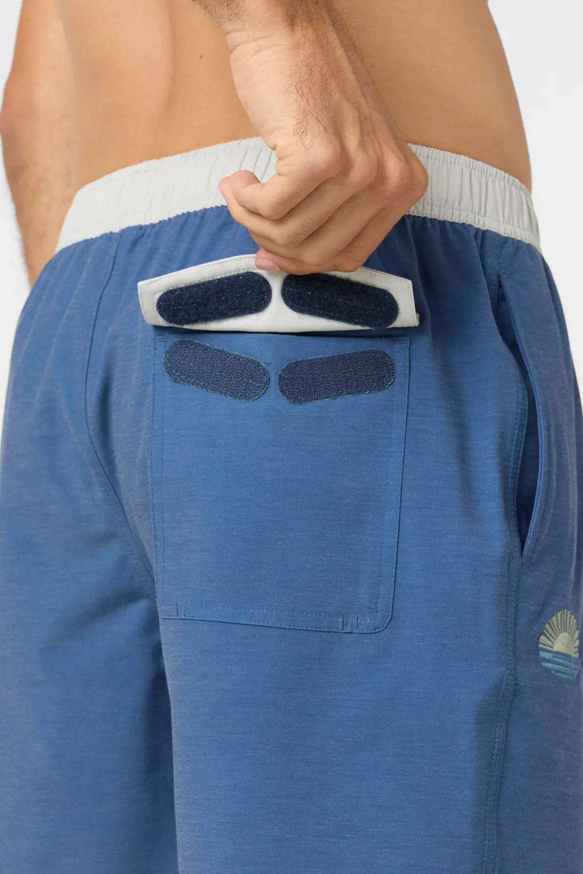 O'Riginals Solid Scallop Volley 16" Swim Trunks Trunks - Vn Indigo | O'Neill