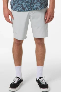 Reserve Heather 19" Hybrid Shorts