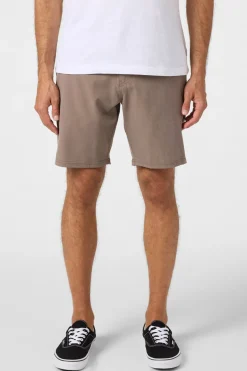 Reserve Light Check 19" Hybrid Shorts