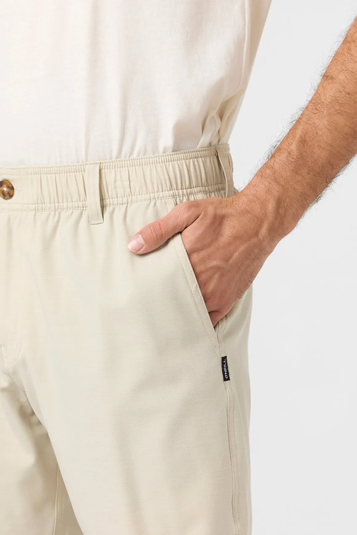 Reserve Light Check Scallop Elastic Waist 18" Hybrid Shorts - Lt Khaki | O'Neill