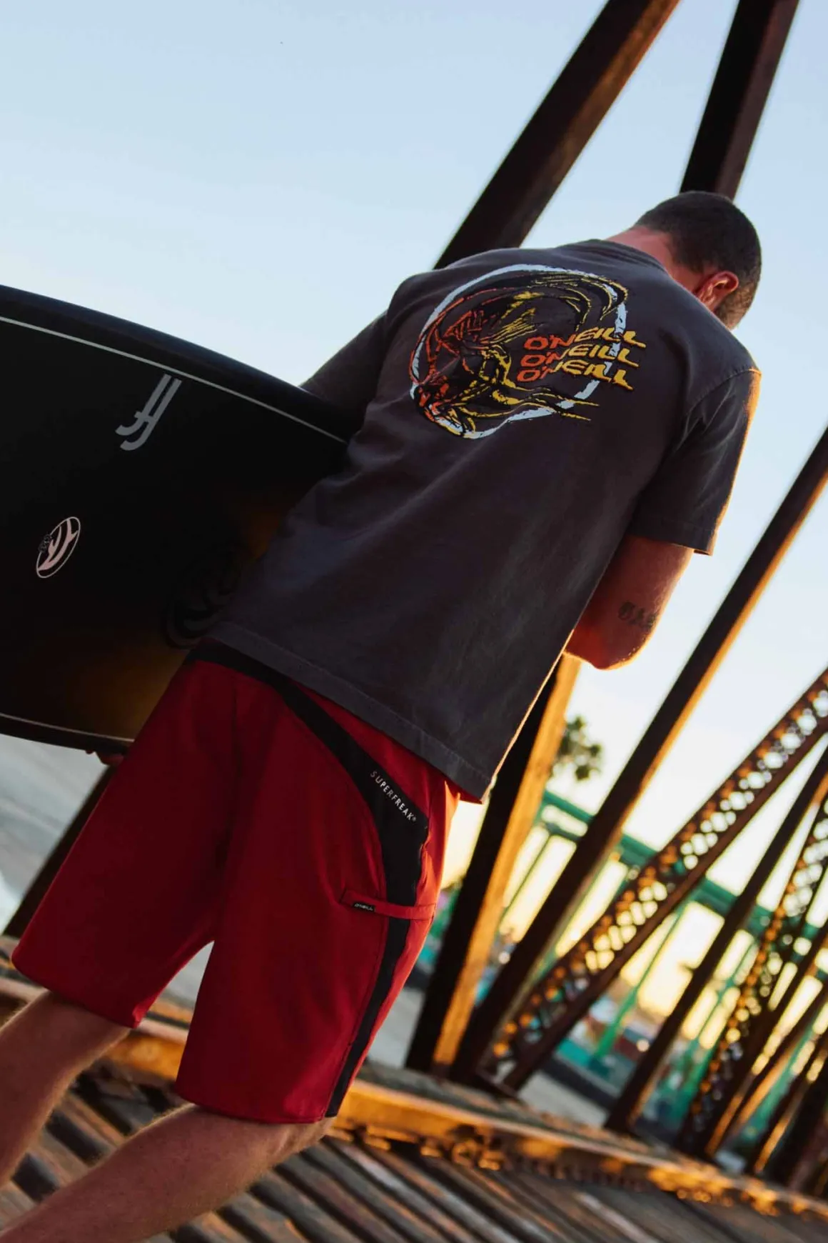 Superfreak Solid 21" Boardshorts - Red | O'Neill