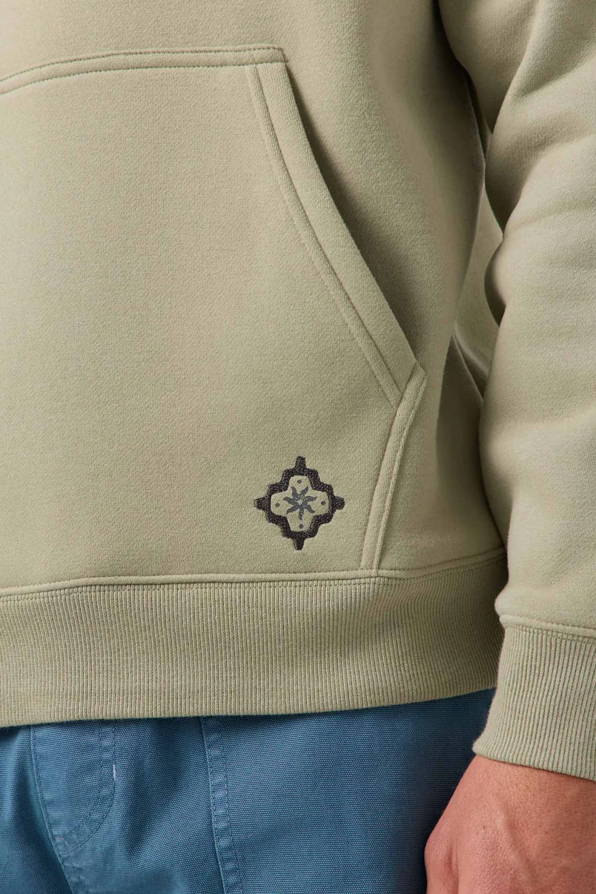 Tile Classic Hoodie Pullover Fleece - Seagrass | O'Neill