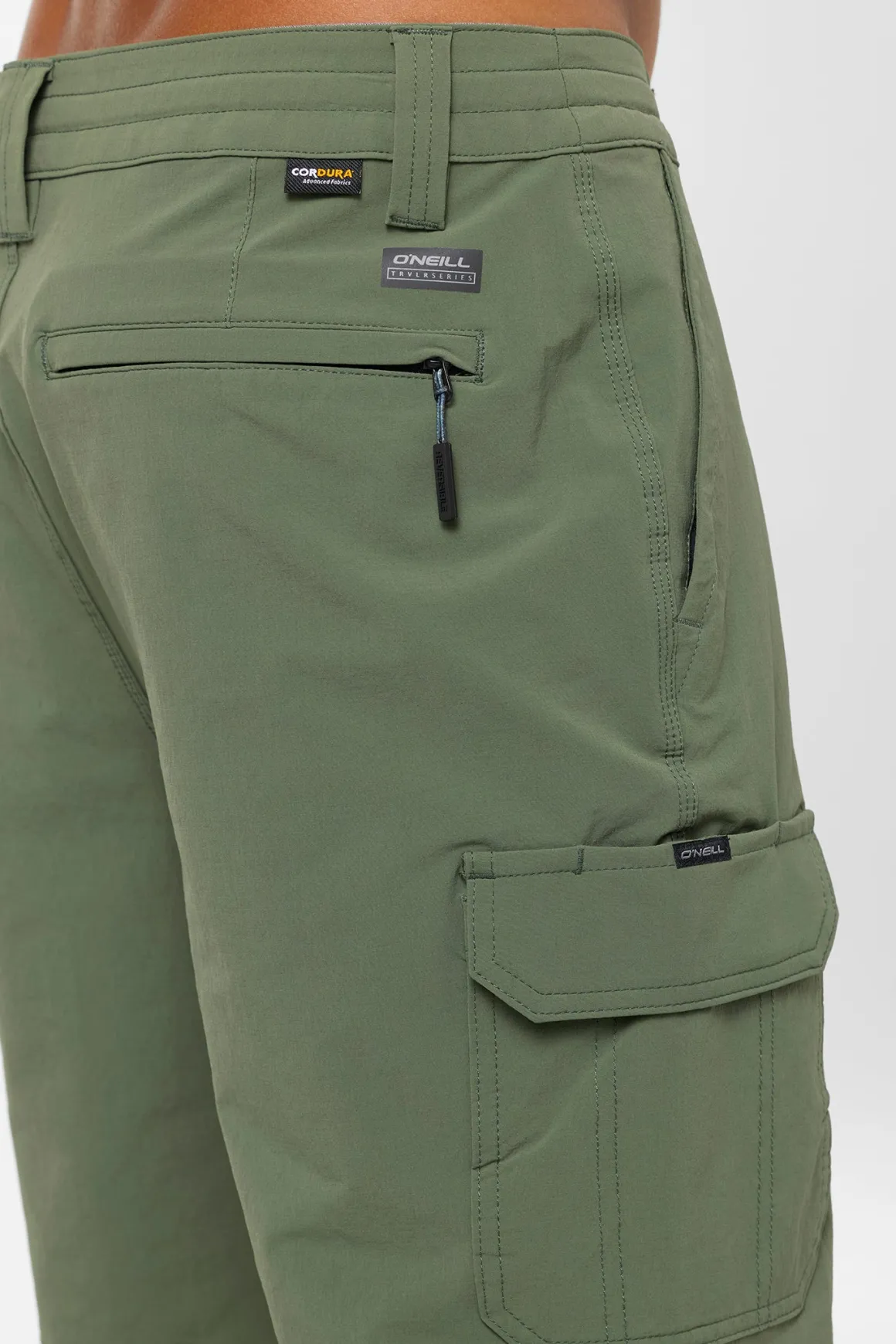 TRVLR Cargo 20" Hybrid Shorts - Dark Olive | O'Neill
