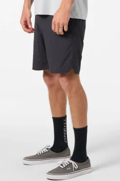 TRVLR Halfback Hybrid 18